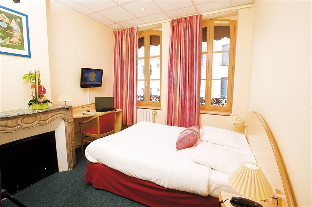 Logis-Hotel Des Oliviers Thionville Zewnętrze zdjęcie
